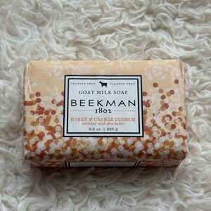Beekman 1802 Honey & Orange Blossom Goat Milk Soap - Orange & Cream